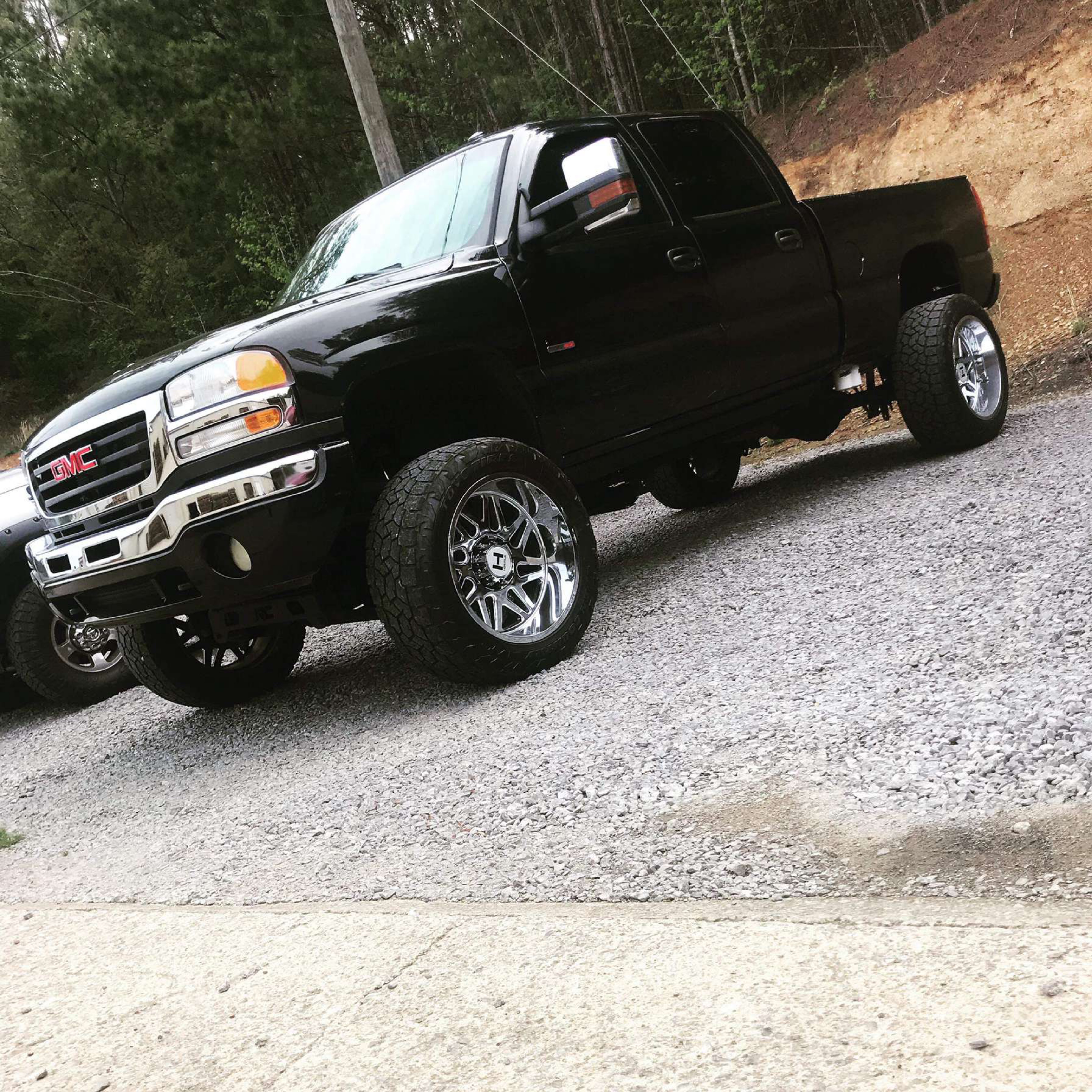 2005 GMC Sierra 2500HD