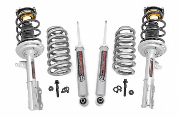 Rough Country | 17-22 GMC Acadia 2WD-4WD 1.5 Inch | Lift Kit N3 Front Struts
