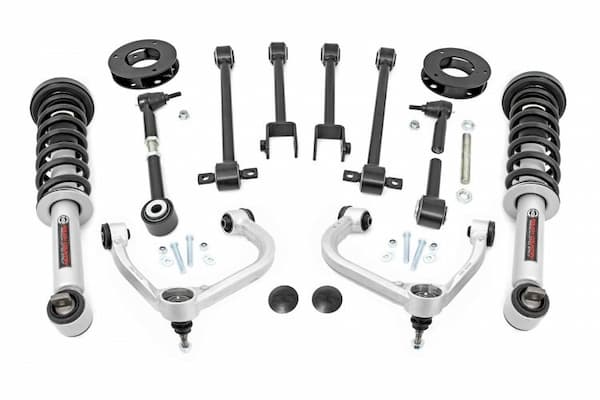 Rough Country | 18-20 Ford Expedition 4WD 3 Inch | Lift Kit UCA
