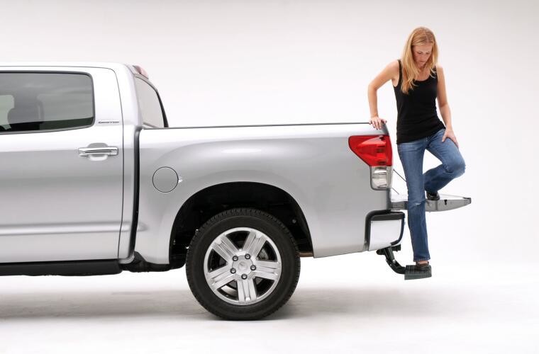 AMP Research | 07-13 Toyota Tundra | BedStep - Black