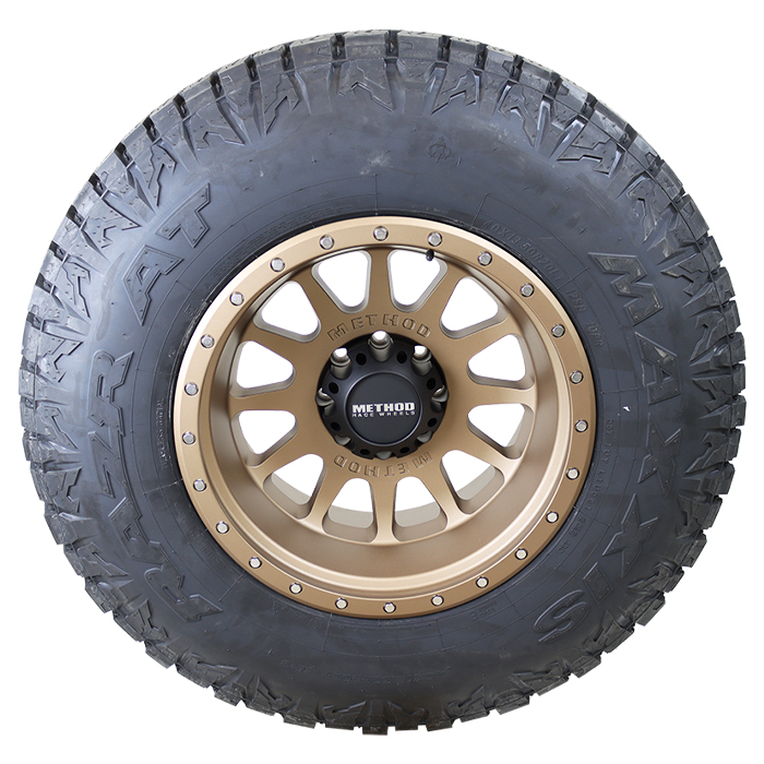 Method MR605 NV Bronze Maxxis Razr A/T