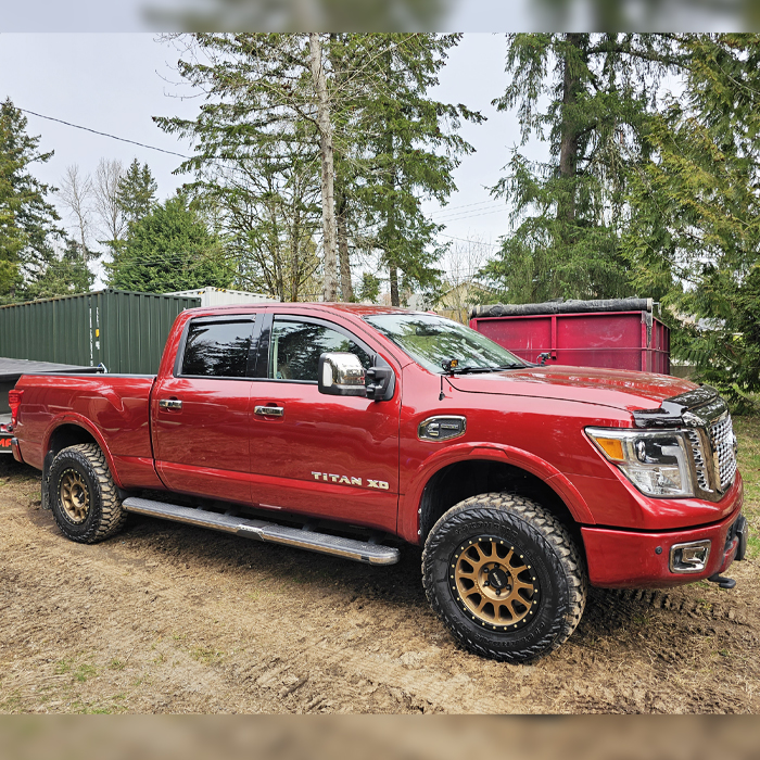 2017 Nissan TITAN XD