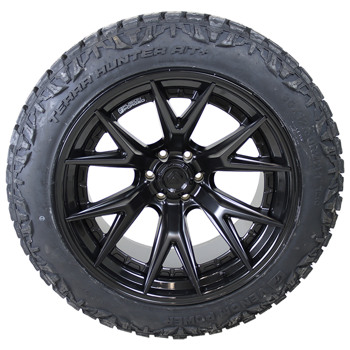 20x9 1 Fuel Offroad FC402 All Black 275/60R20 Venom Power Tires Trail Hunter R/T