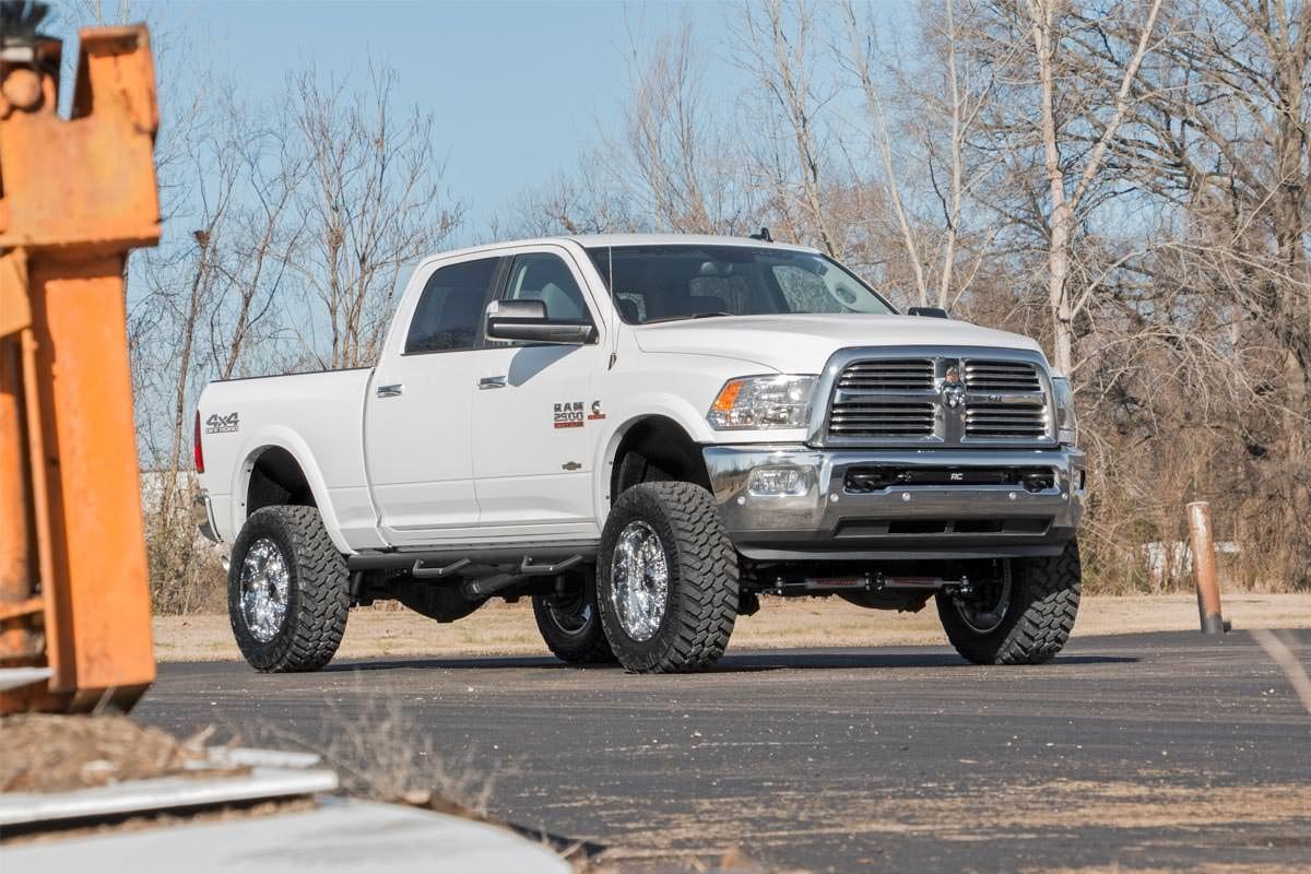 Rough Country 5 Inch Lift Kit | Diesel | Dual Rate Coils | Ram 2500 4WD (2014-2018)