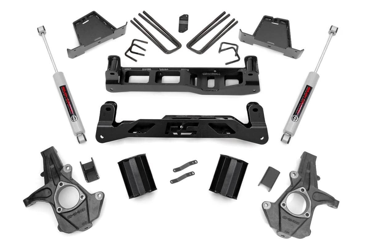 Rough Country 7.5 Inch Lift Kit | Chevy Silverado & GMC Sierra 1500 2WD (2007-2013)