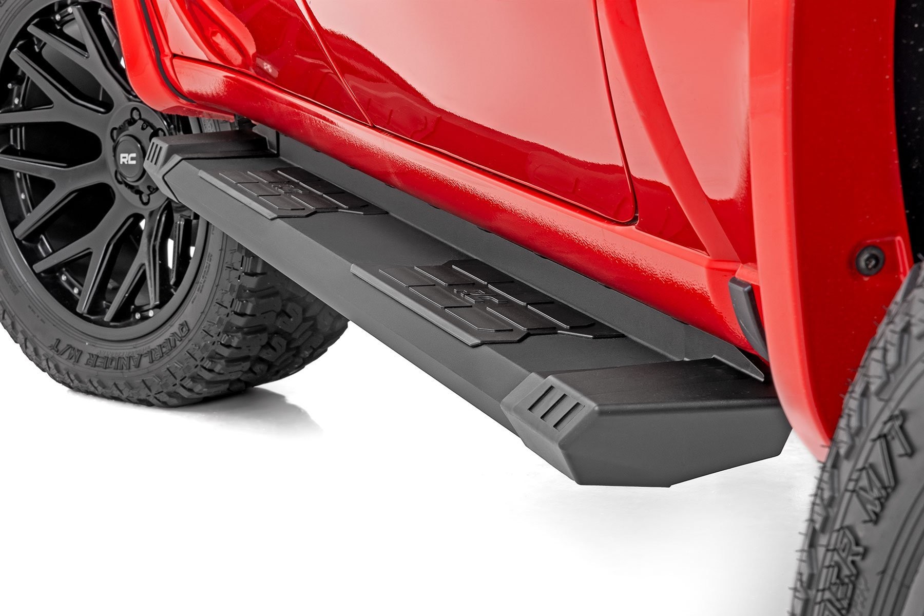 Rough Country HD2 Running Boards | Quad Cab | Ram 1500/2500/3500 2WD/4WD (2010-2025 & Classic)
