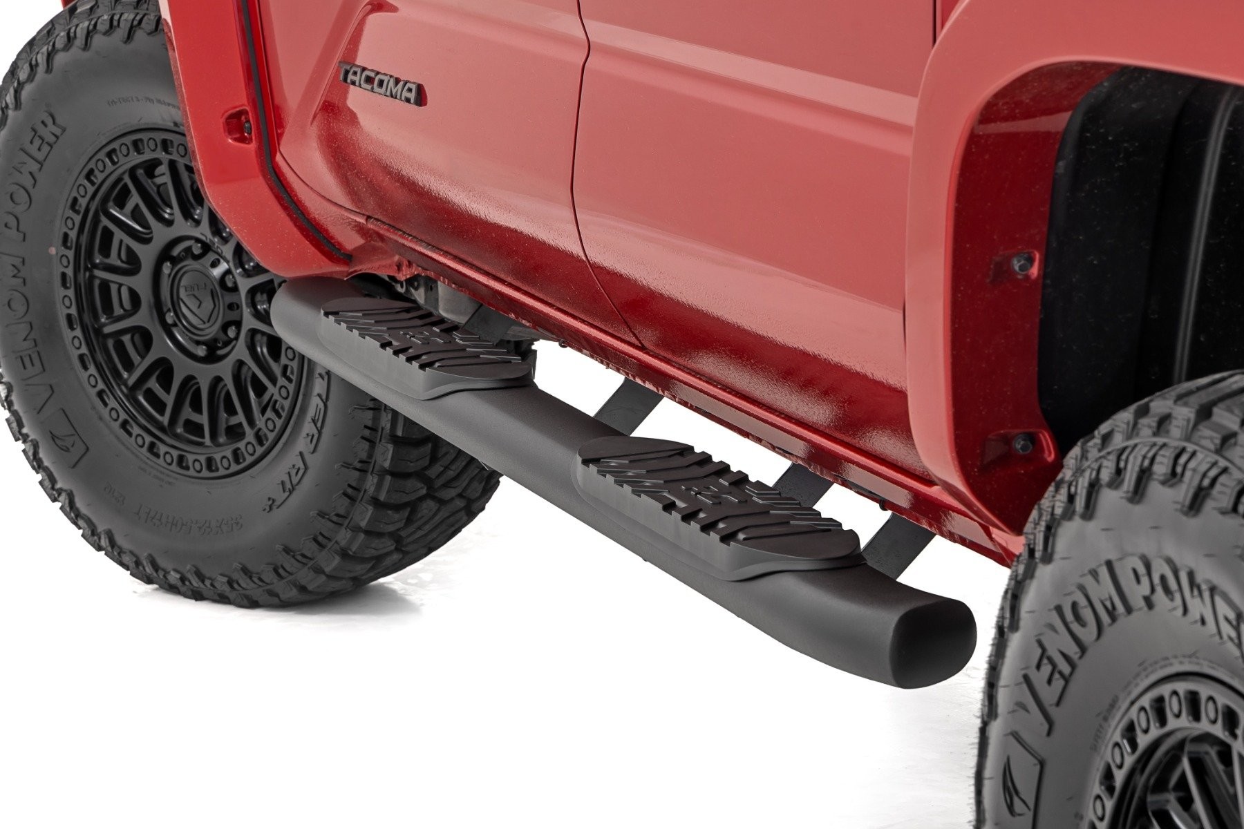 Rough Country Oval Nerf Step | Double Cab | Black | Toyota Tacoma 2WD/4WD (2024-2025)