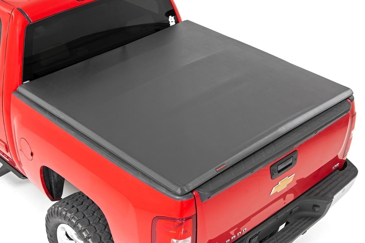 Rough Country Soft Tri-Fold Bed Cover | 5'9" Bed | Chevy/GMC 1500 (07-13)