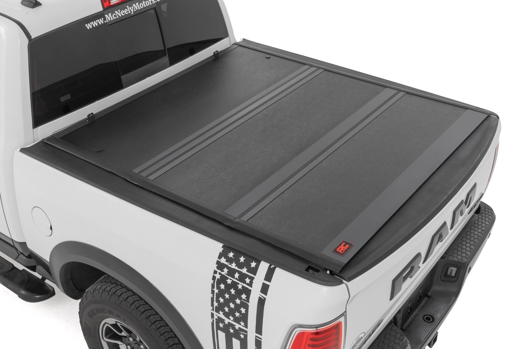 Rough Country Hard Low Profile Bed Cover | 5'7" Bed | No Rambox | Ram 1500 2WD/4WD (10-18 & Classic)