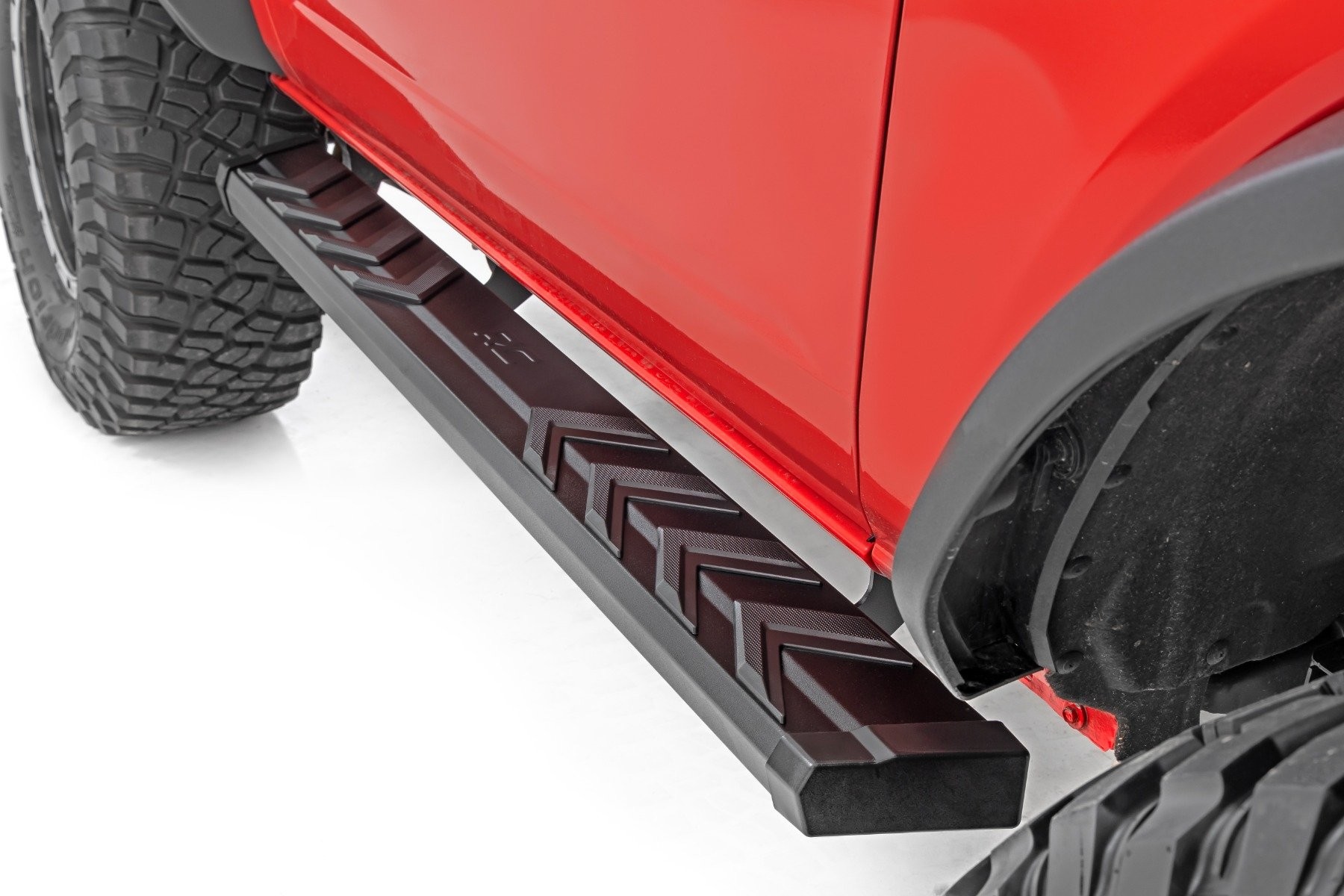 Rough Country BA2 Running Boards | Side Step Bars | 2-Door | Ford Bronco (2 Door) (21-25)
