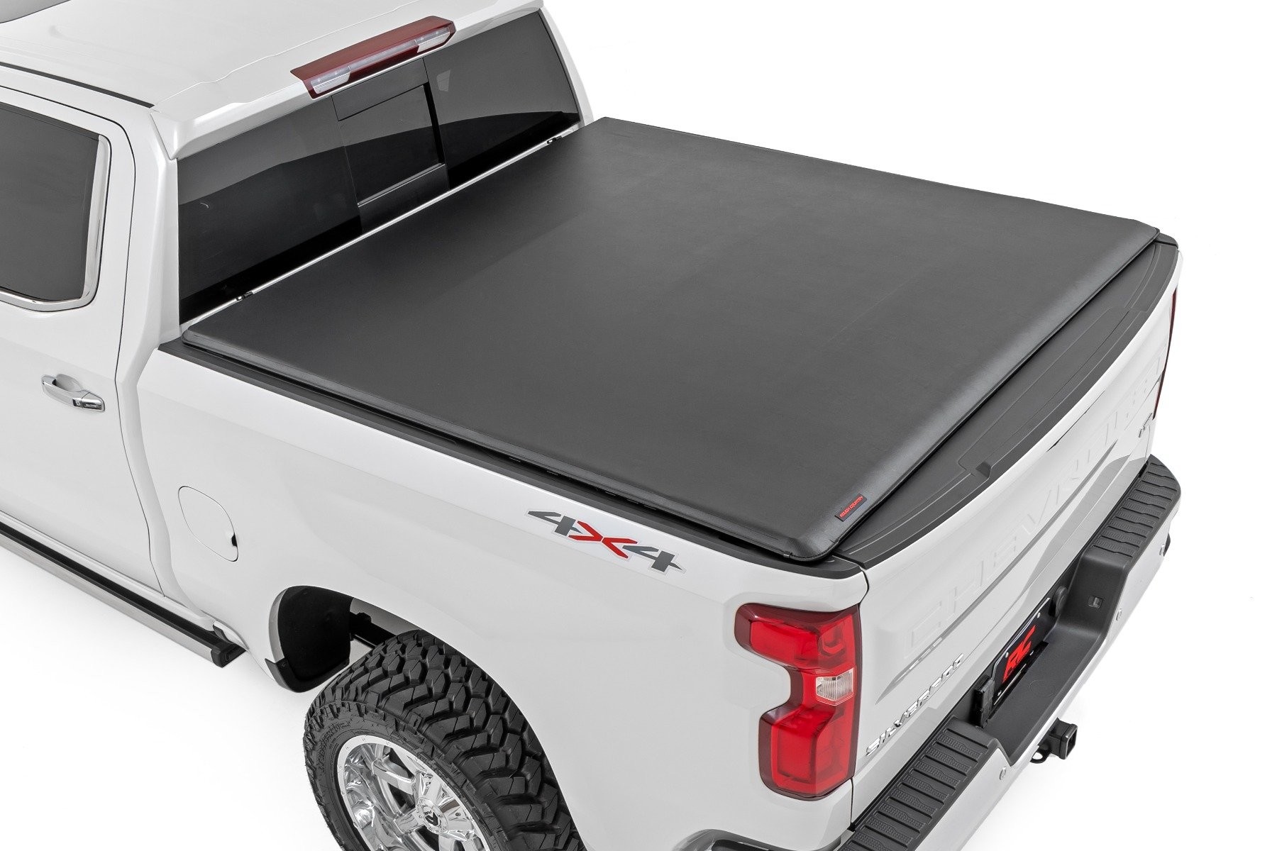 Rough Country Soft Roll Up Bed Cover | 5'10" Bed | Chevy/GMC Sierra/Silverado 1500 (19-25)