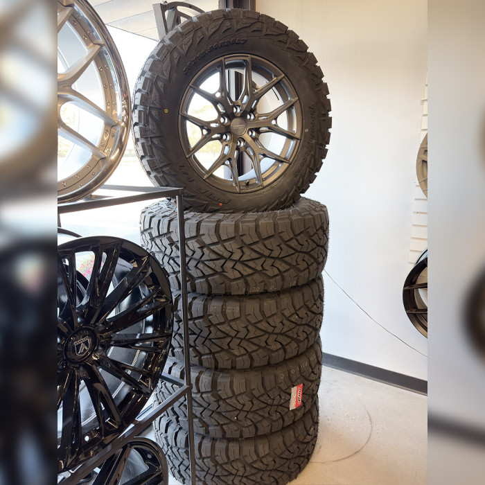 Vossen Wheels HF6-4 Matte Gunmetal 20x9.5 15mm Offset 6x139.7 (6x5.5) AMP Tires Terrain Attack R/T 35x12.50R20 E Ford BRONCO